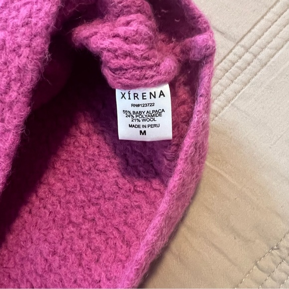 XiRENA Magenta Collar V Neck Sweater Baby Alpaca Wool Fuchsia - Picture 5 of 7